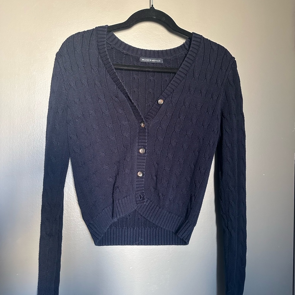 BRANDY MELVILLE BUTTON SWEATER